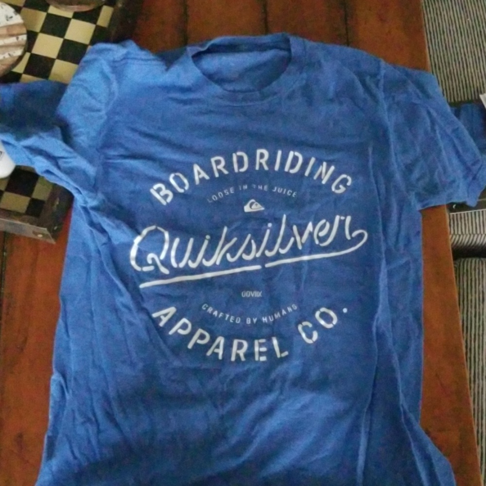Mens small quicksilver